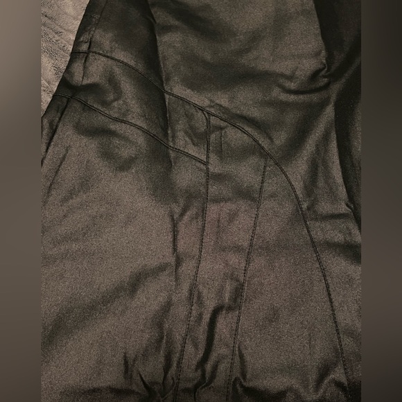 Simon Chang Long Black Skirt - Picture 4 of 5